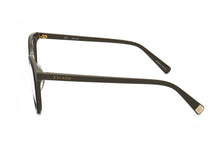 Escada VESA33F 6